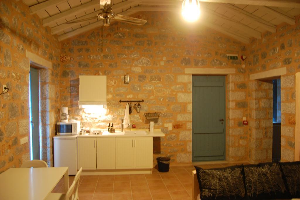 Philothea Guest House Mani Greece Mitziolena Exterior photo